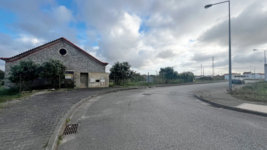 Armazém para Venda em Atouguia da Baleia Foto 8