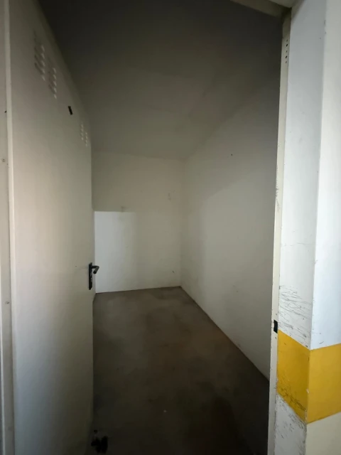 Garagem para Venda em Vale de Santarem