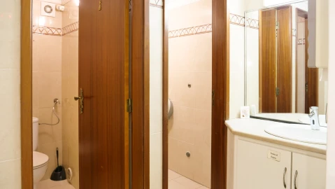 Negócio para Venda em Caldas da Rainha - Santo Onofre e Serra do Bouro