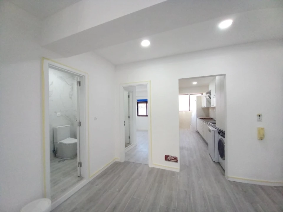 Apartamento T4 para Venda em Costa da Caparica Foto 34