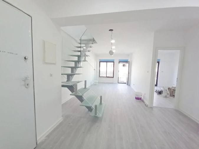 Apartamento T4 para Venda em Costa da Caparica Foto 24