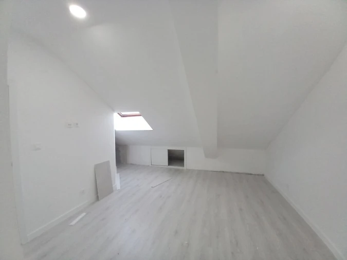 Apartamento T4 para Venda em Costa da Caparica Foto 35