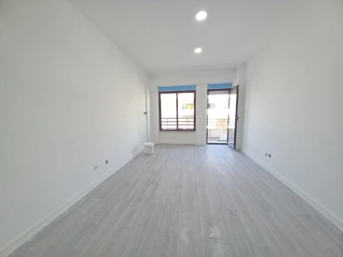 Apartamento T4 para Venda em Costa da Caparica Foto 39