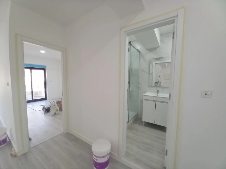 Apartamento T4 para Venda em Costa da Caparica Foto 5