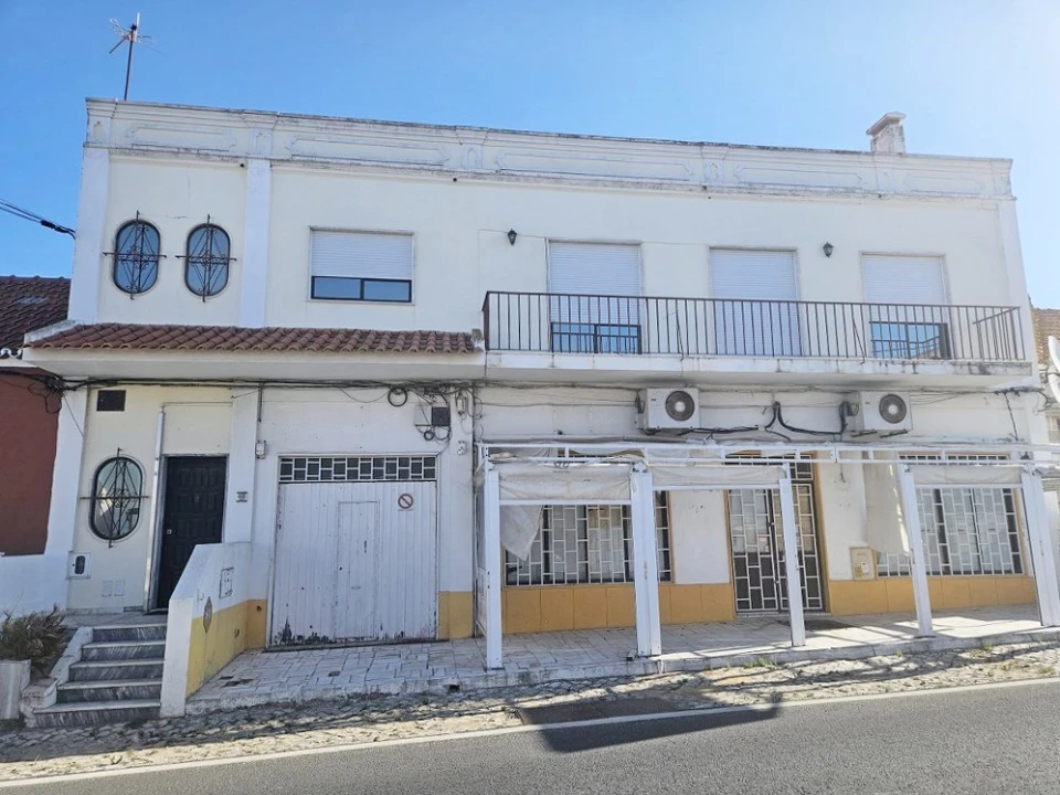 Apartamento T4 para Venda em Gaio-Rosário e Sarilhos Pequenos Foto 6