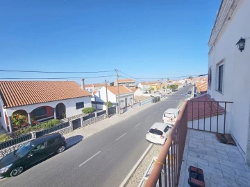 Apartamento T4 para Venda em Gaio-Rosário e Sarilhos Pequenos