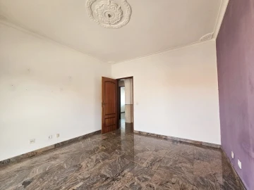 Apartamento T4 para Venda em Gaio-Rosário e Sarilhos Pequenos