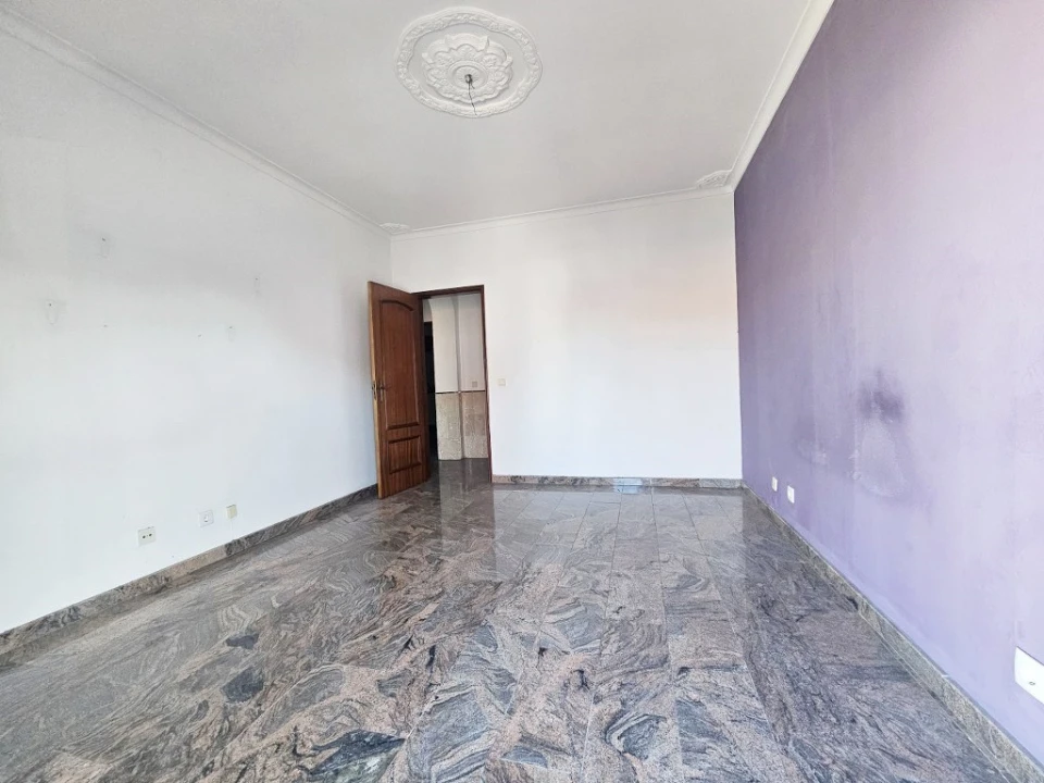 Apartamento T4 para Venda em Gaio-Rosário e Sarilhos Pequenos Foto 15