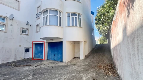 Apartamento T2 para Venda em Atouguia da Baleia