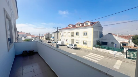 Apartamento T2 para Venda em Atouguia da Baleia