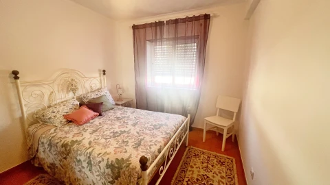 Apartamento T2 para Venda em Atouguia da Baleia