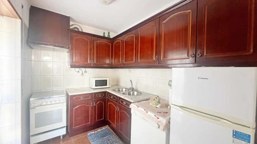 Apartamento T2 para Venda em Atouguia da Baleia Foto 22