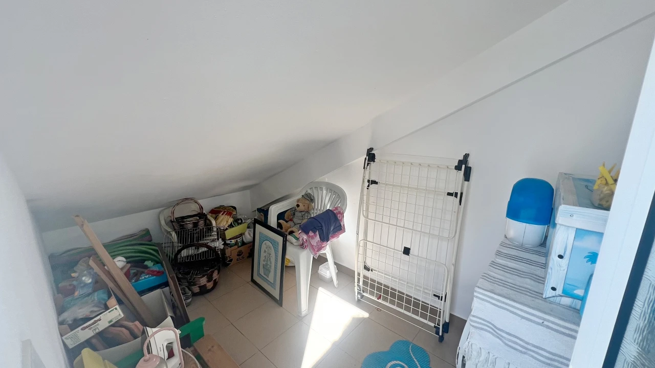 Apartamento T2 para Venda em Atouguia da Baleia Foto 4