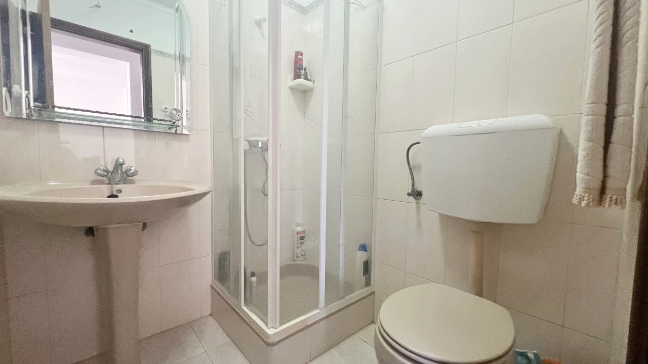 Apartamento T2 para Venda em Atouguia da Baleia Foto 15