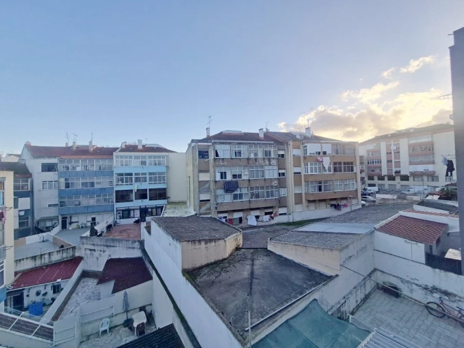 Apartamento T3 para Venda em Amora Foto 2