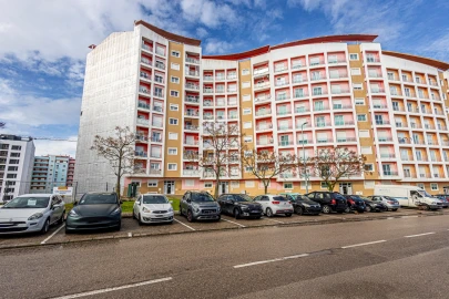 Apartamento T3 para Venda em Corroios