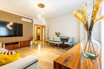 Apartamento T3 para Venda em Corroios