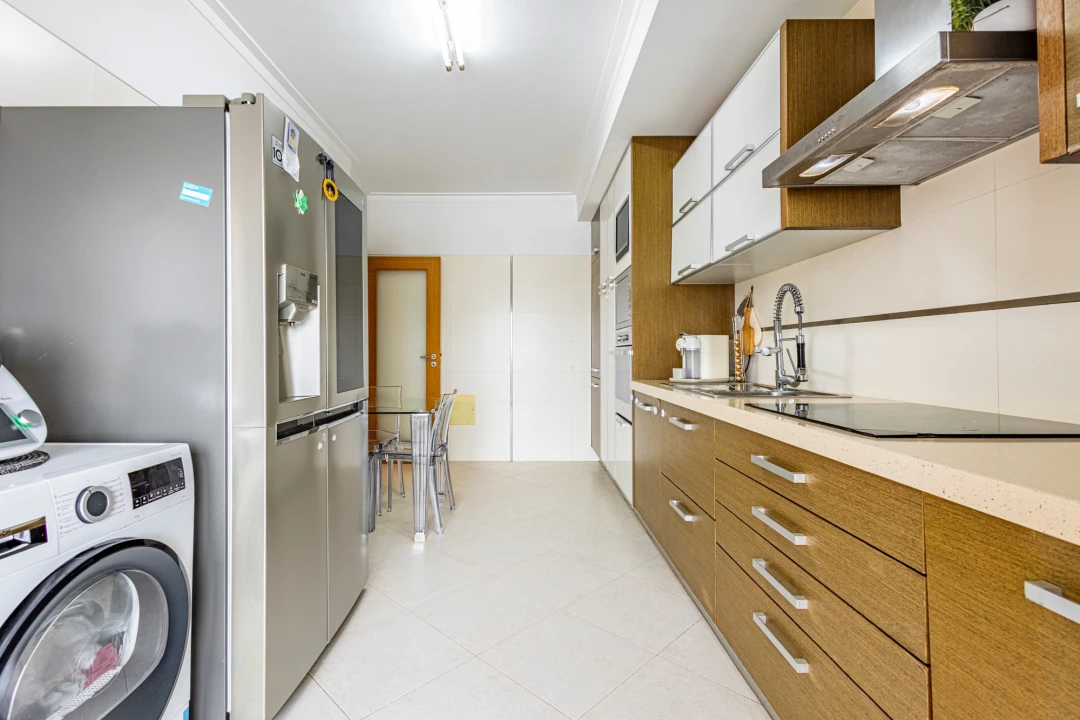 Apartamento T3 para Venda em Corroios Foto 58