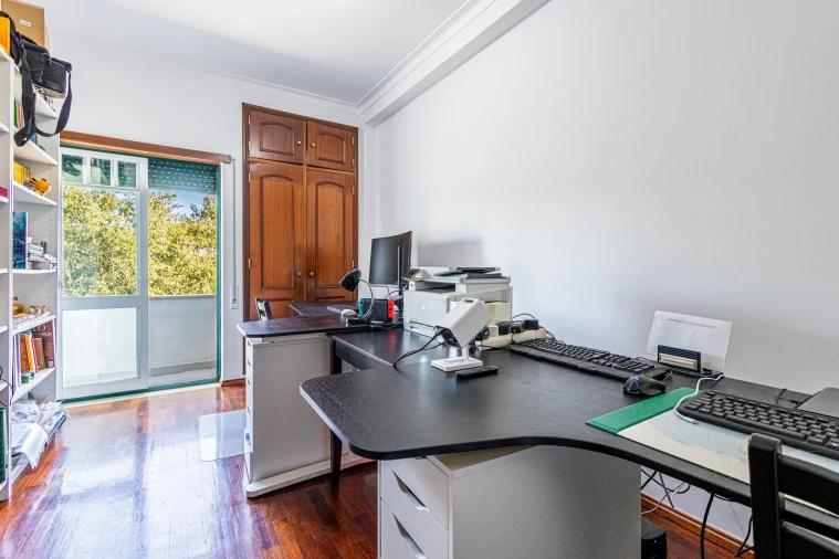 Apartamento T3 para Venda em Rio Maior Foto 11