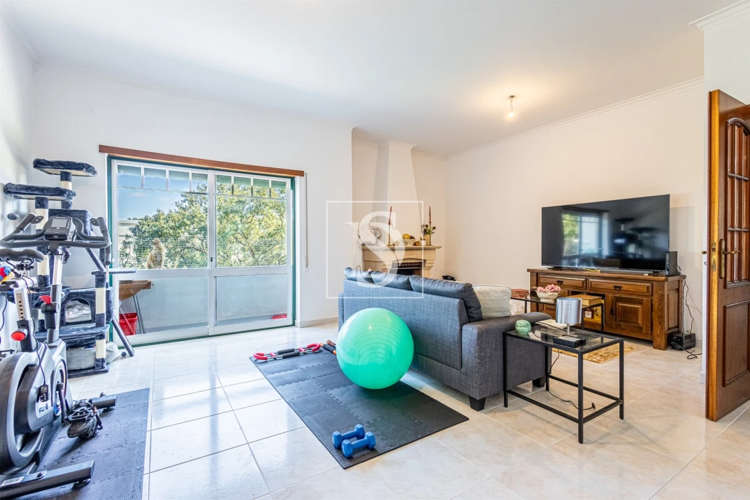 Apartamento T3 para Venda em Rio Maior Foto 2