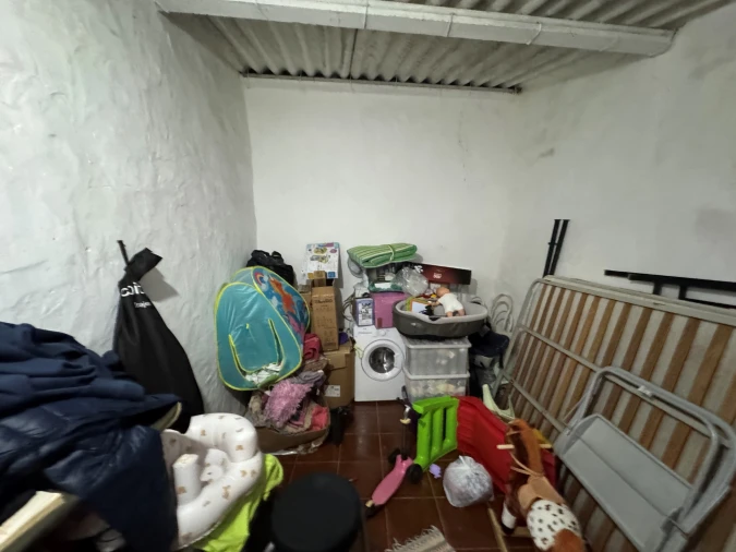 Moradia T2 para Venda em Abitureiras Foto 9