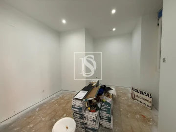 Moradia T3 para Venda em Marvila, Ribeira Santarém, São Salvador, São Nicolau