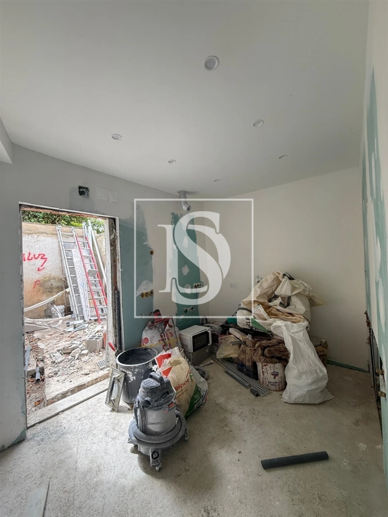 Moradia T3 para Venda em Marvila, Ribeira Santarém, São Salvador, São Nicolau Foto 12