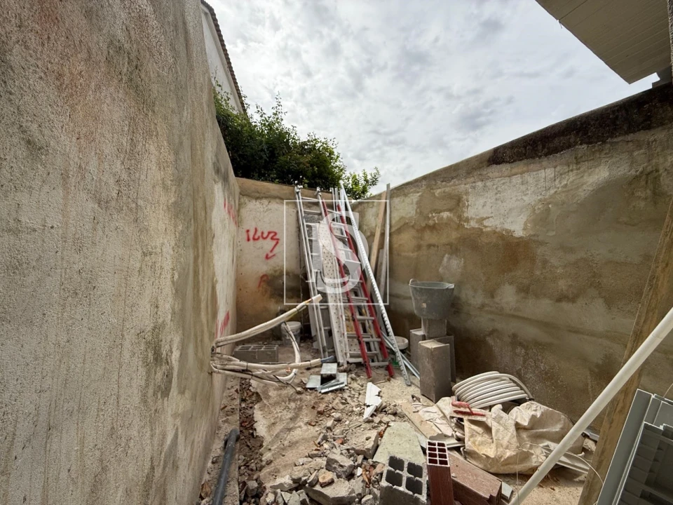 Moradia T3 para Venda em Marvila, Ribeira Santarém, São Salvador, São Nicolau Foto 13