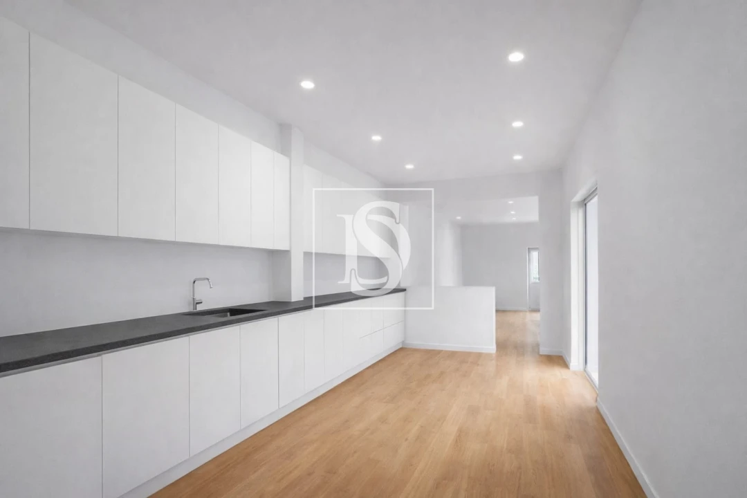 Moradia T3 para Venda em Azoia de Cima e Tremês Foto 3