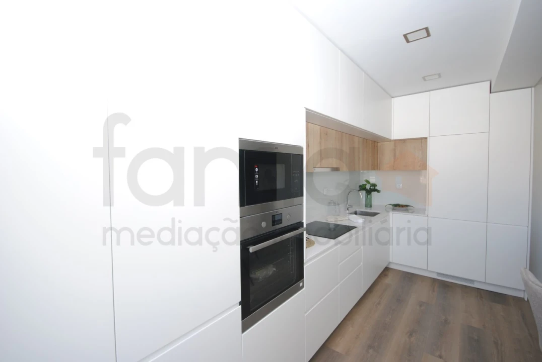 Apartamento T3 para Venda em Benfica Foto 6