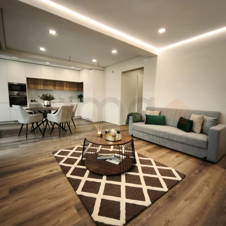 Apartamento T3 para Venda em Benfica Foto 26