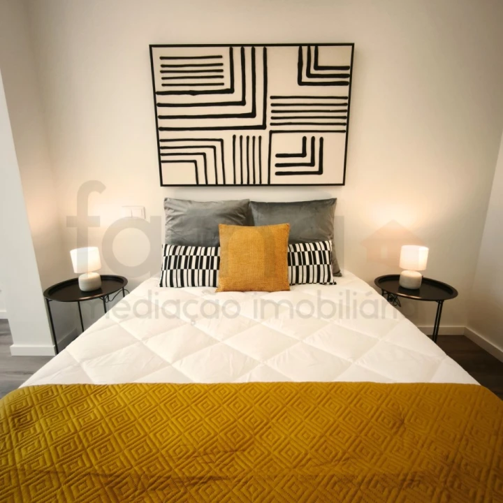 Apartamento T3 para Venda em Benfica Foto 42