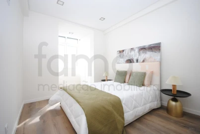 Apartamento T3 para Venda em Benfica