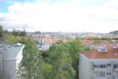 Apartamento T3 para Venda em Benfica