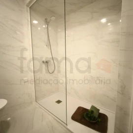 Apartamento T3 para Venda em Benfica