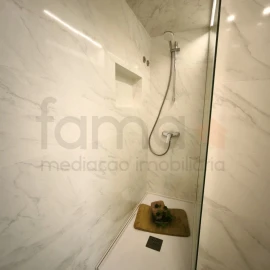 Apartamento T3 para Venda em Benfica