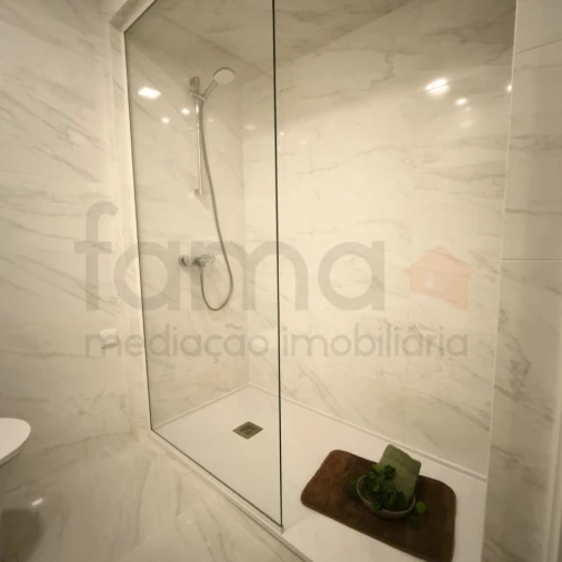 Apartamento T3 para Venda em Benfica Foto 33