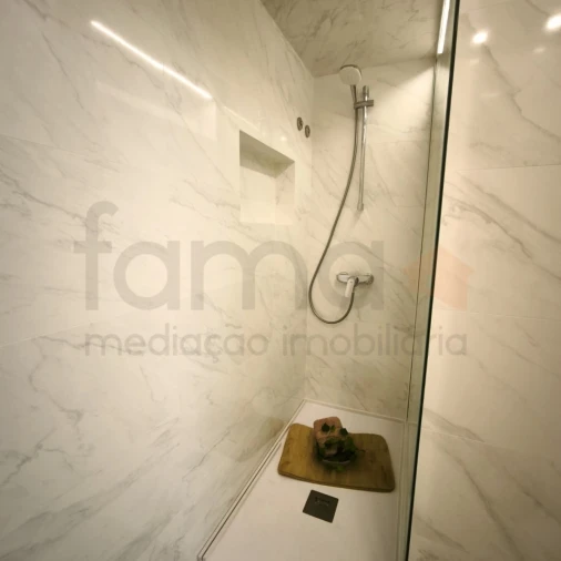 Apartamento T3 para Venda em Benfica Foto 40