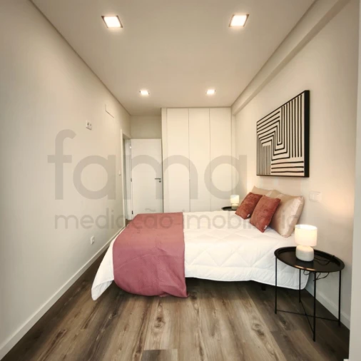 Apartamento T3 para Venda em Benfica Foto 46