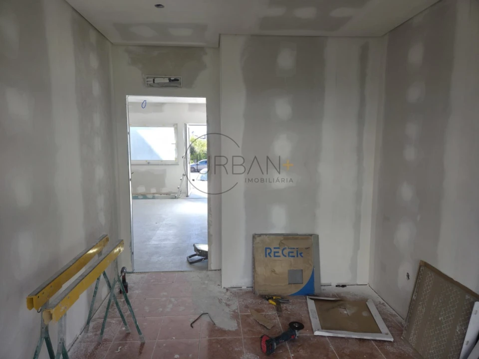 Apartamento T2 para Venda em Viseu Foto 7