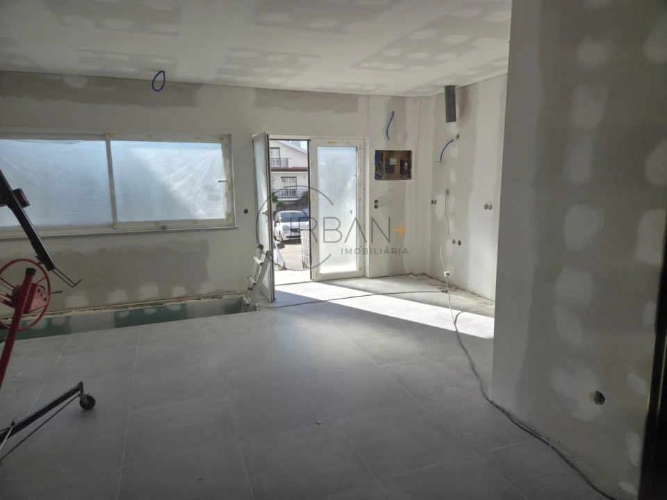 Apartamento T2 para Venda em Viseu Foto 2