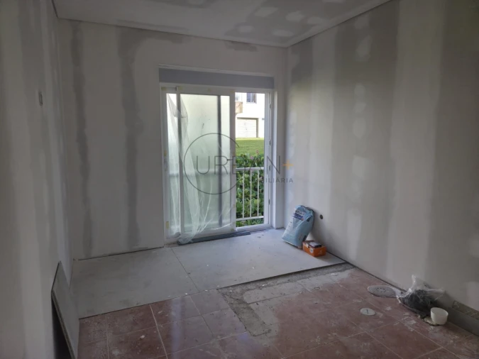 Apartamento T2 para Venda em Viseu Foto 6