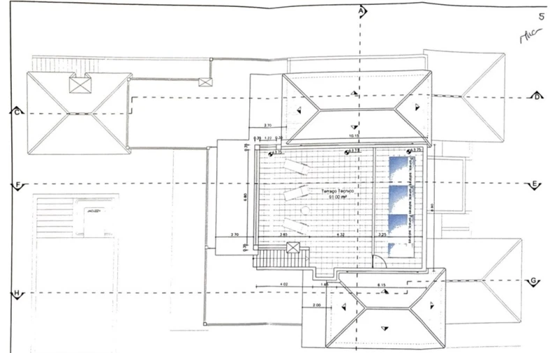 Moradia T5 para Venda em Quarteira Planta 6