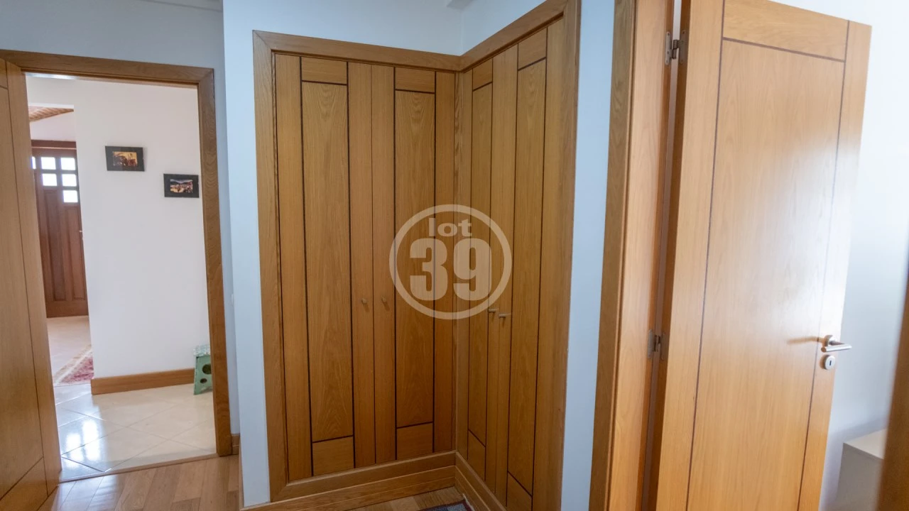 Moradia T4 para Venda em Albufeira e Olhos de Água Foto 17