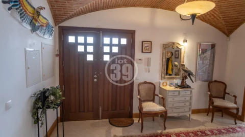 Moradia T4 para Venda em Albufeira e Olhos de Água