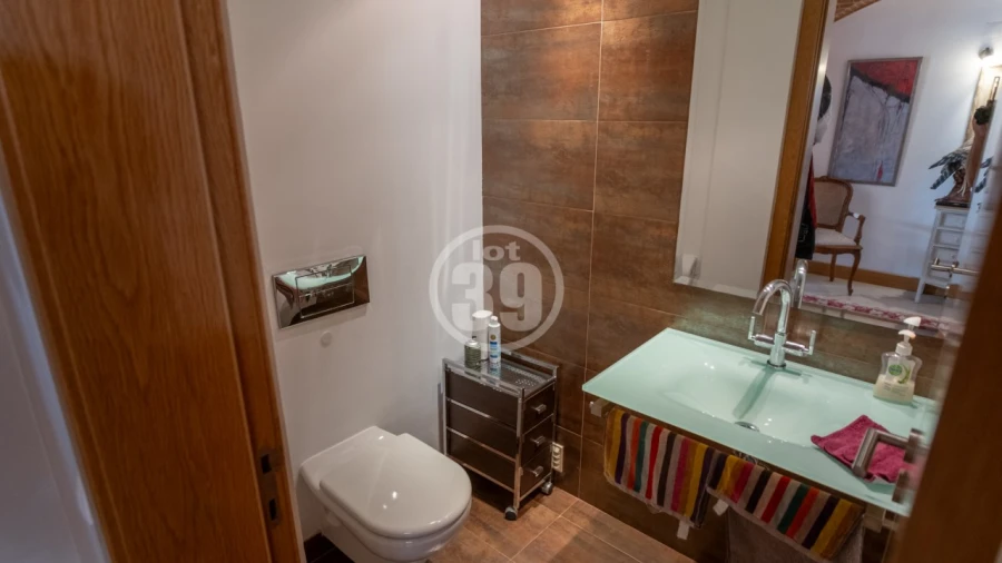 Moradia T4 para Venda em Albufeira e Olhos de Água Foto 8