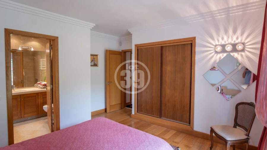 Moradia T4 para Venda em Albufeira e Olhos de Água Foto 22