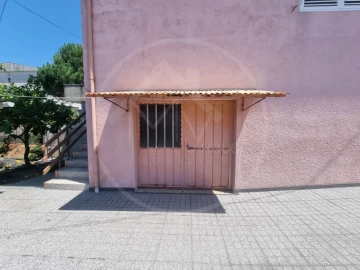 Moradia T3 para Venda em Bougado (São Martinho e Santiago)