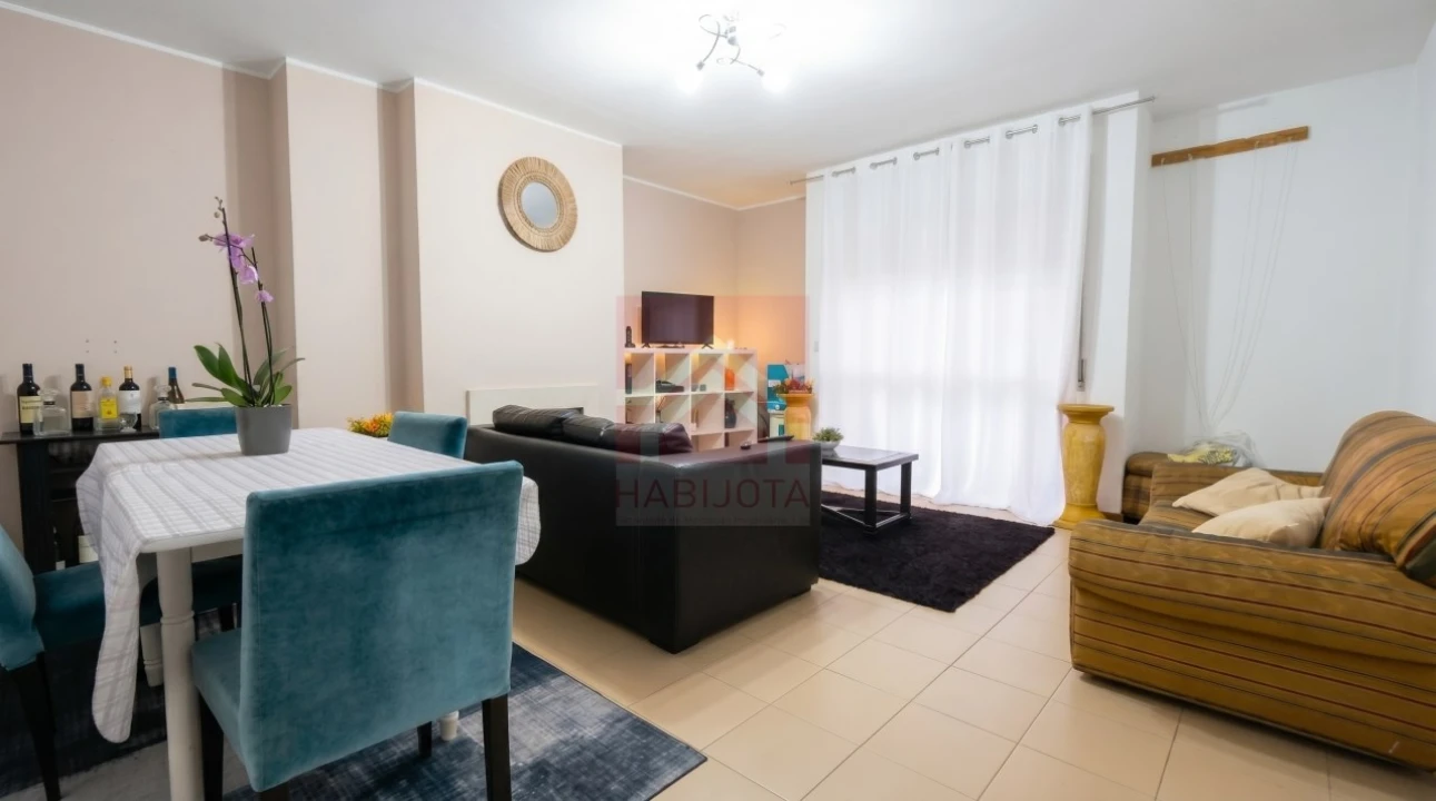 Apartamento T2 para Venda em Fânzeres e São Pedro da Cova Foto 1