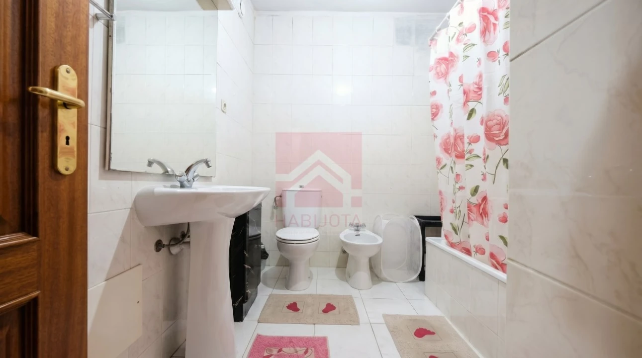 Apartamento T2 para Venda em Fânzeres e São Pedro da Cova Foto 14